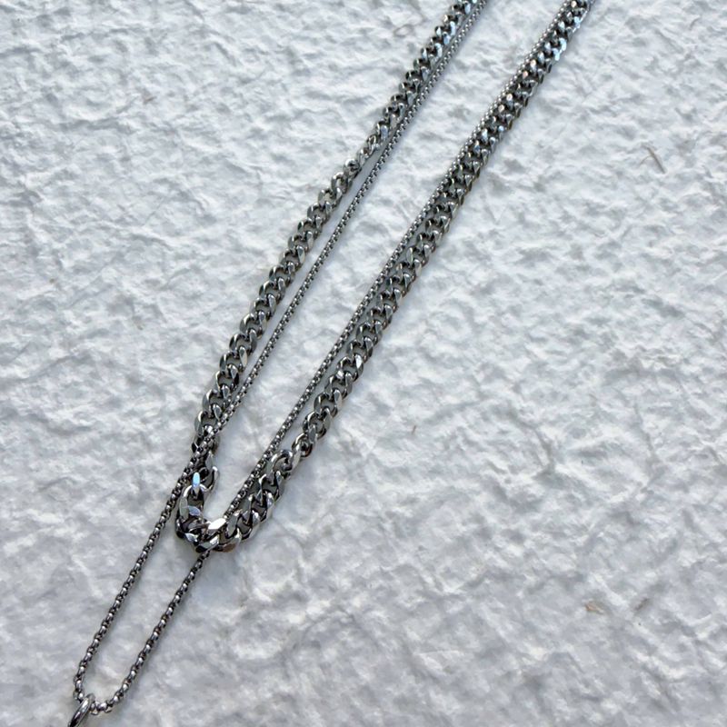 Shadow Edge Cross Layered Necklace