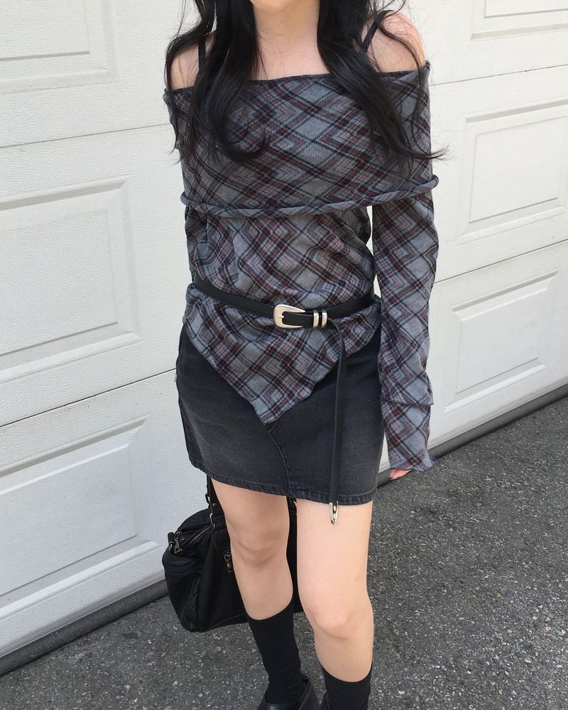Dark denim mini skirt