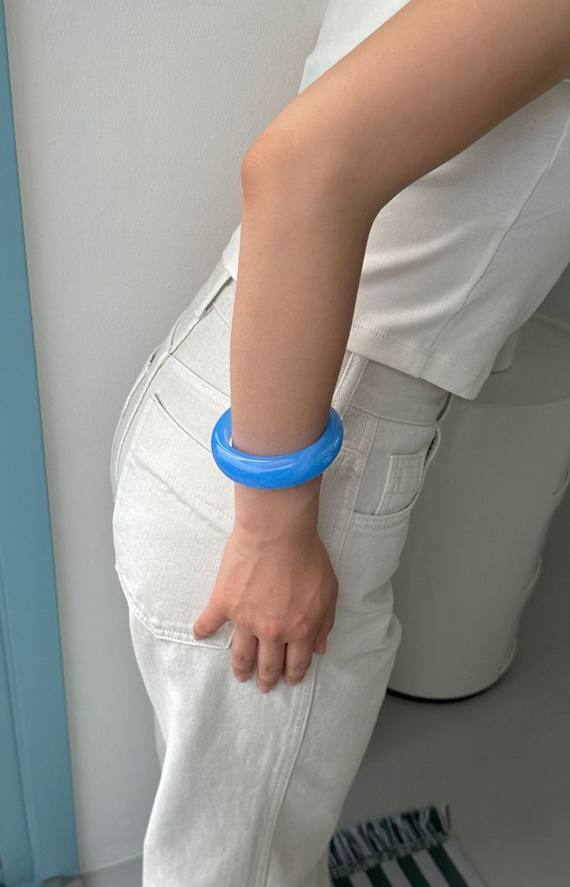 bluemoon formica bangle