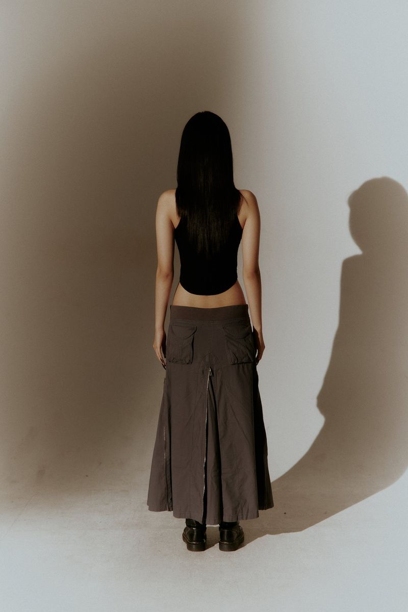 07 ZIP WASHED SKIRT CHARCOAL