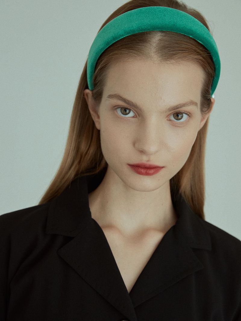 Elizabeth Moments(エリザベスモーメント)の「Racing Green Velvet Headband(Hair Accessories)」