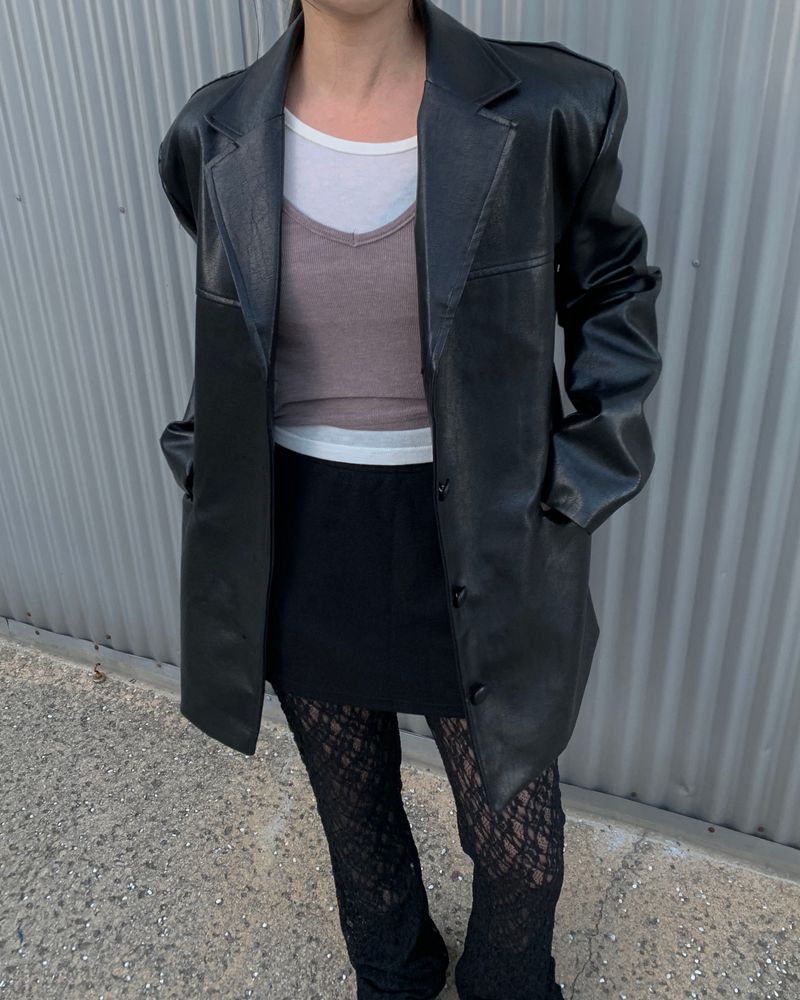Leather half jacket