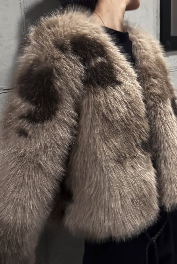 EEUN（イウン）の「Cocoa Charlie Fur Jacket（Jackets/Outerwear）」