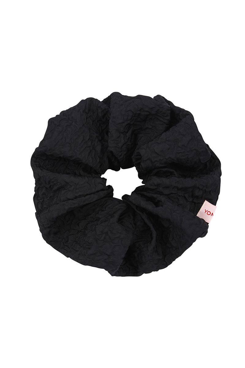 FLUFFY SCRUNCH / BLACK