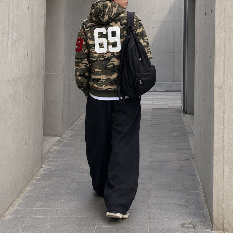 [Unisex] no.69 Oversized Camo Hoodie Zip-up