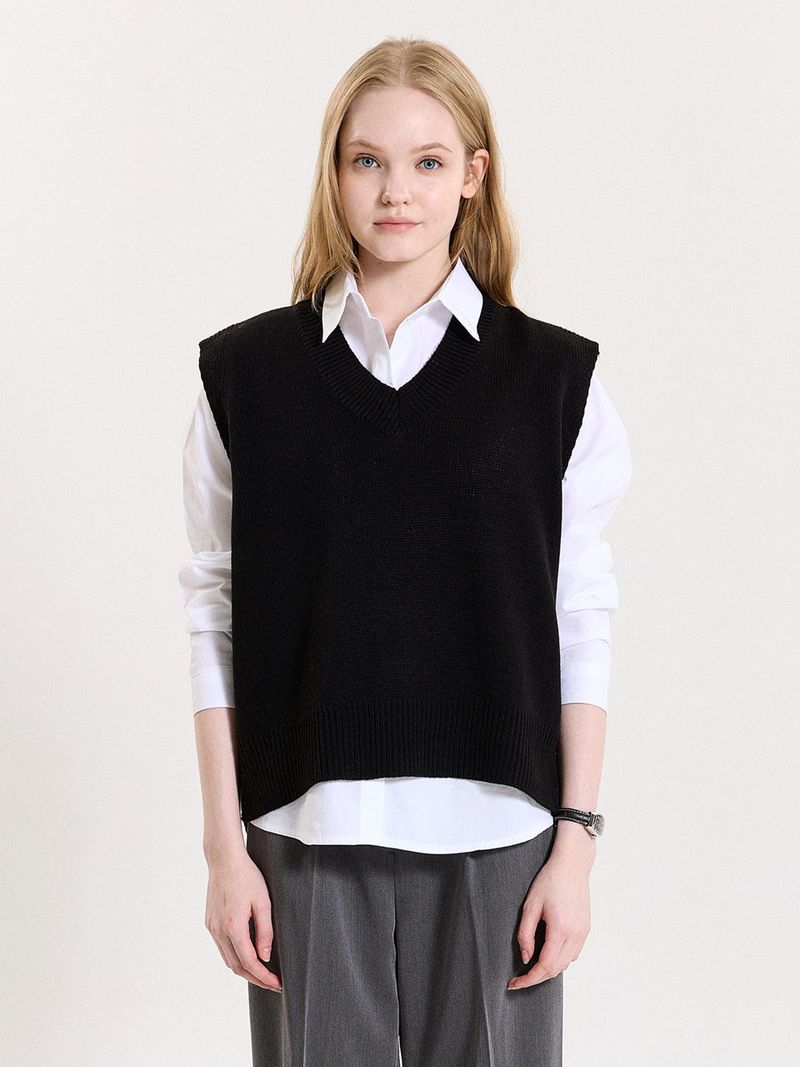 PINK PINEAPPLE（ピンクパイナップル）の「CHIC BOXY VEST（Tops）」