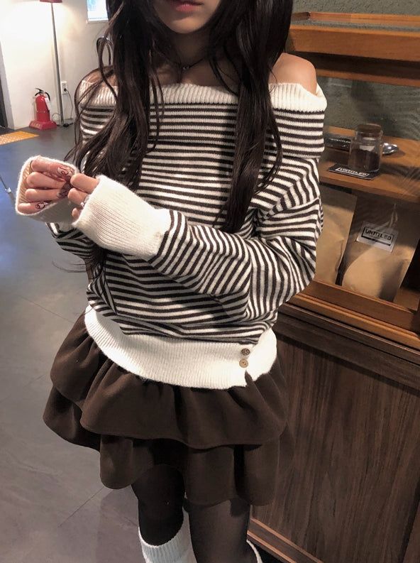 Boudin Stripe Loose Off-Shoulder Button Knit