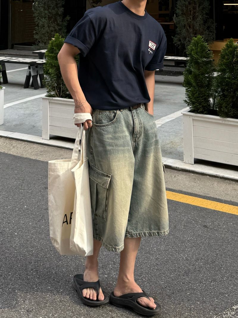 Quire patch embroidery short sleeve t-shirt
