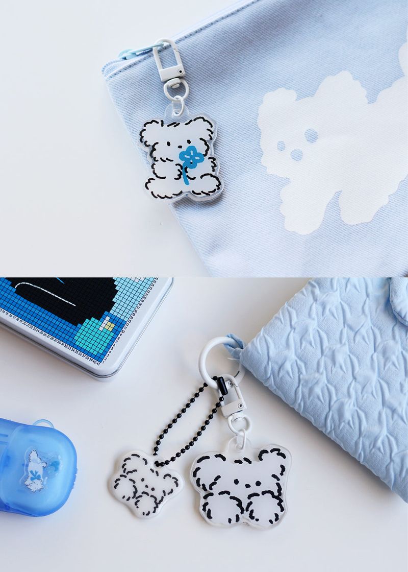 moonggae face white dog keyring