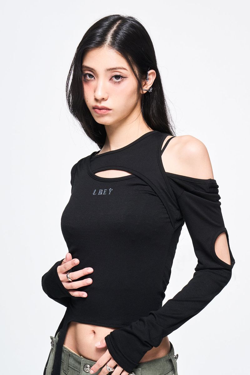 CUT OUT LONG SLEEVE TOP BLACK