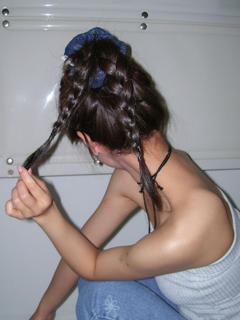 Flower denim scrunchie (Blue)