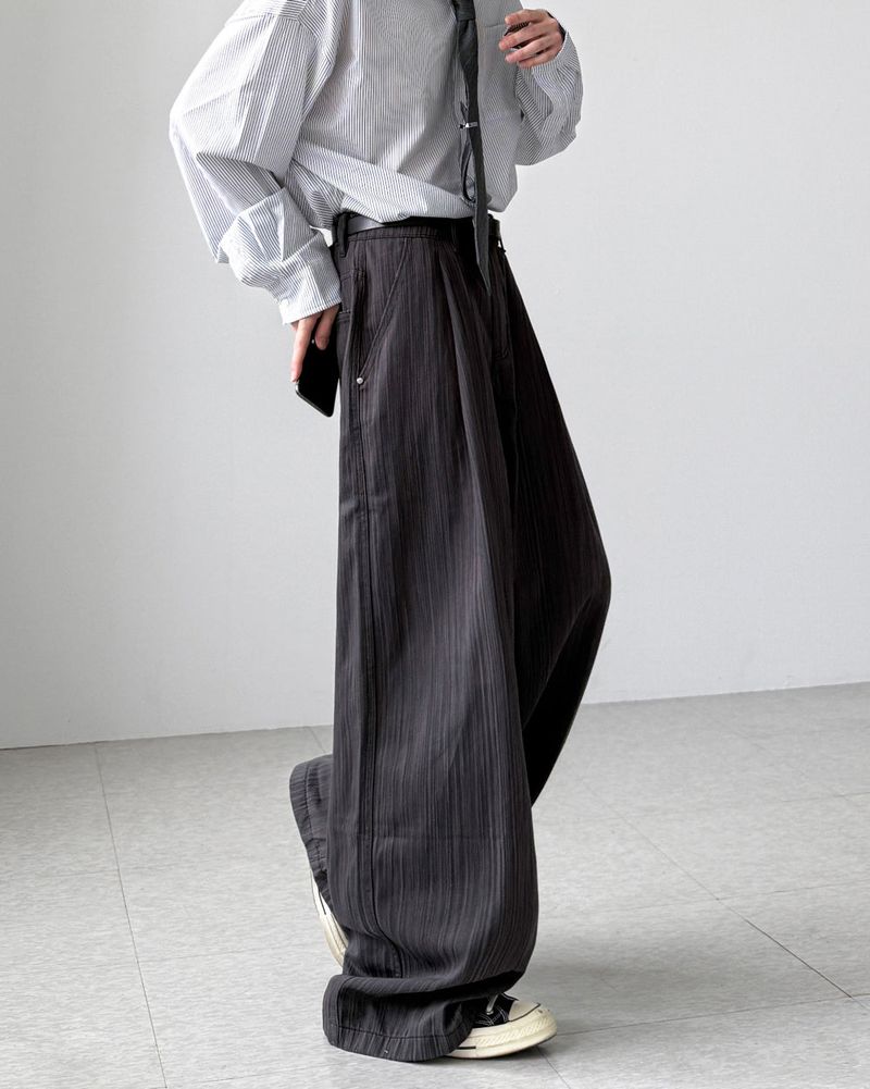 Shiny Stripe Balloon Pants