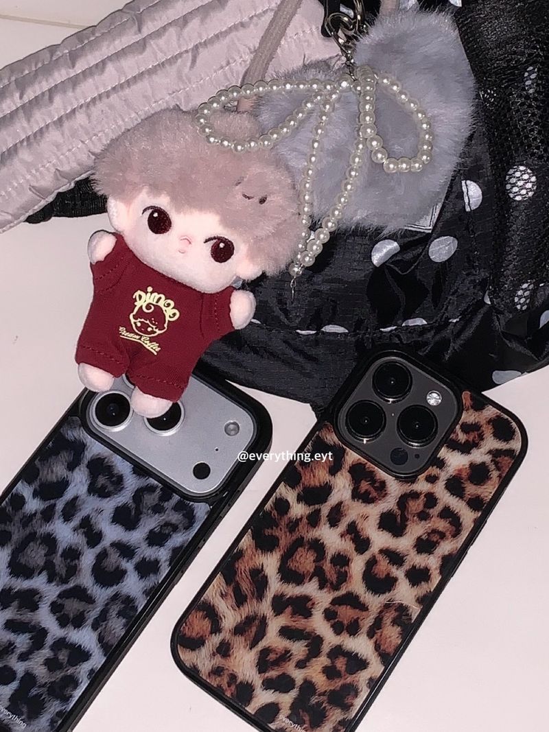 [magsafe glass] leopard fur case - brown