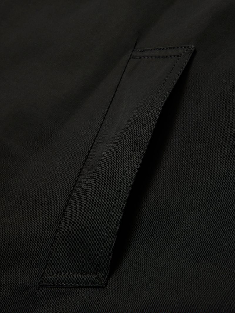 Curvy Line Mac Coat Black