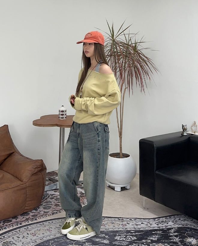 Kane Star Off-Shoulder Sweatshirt