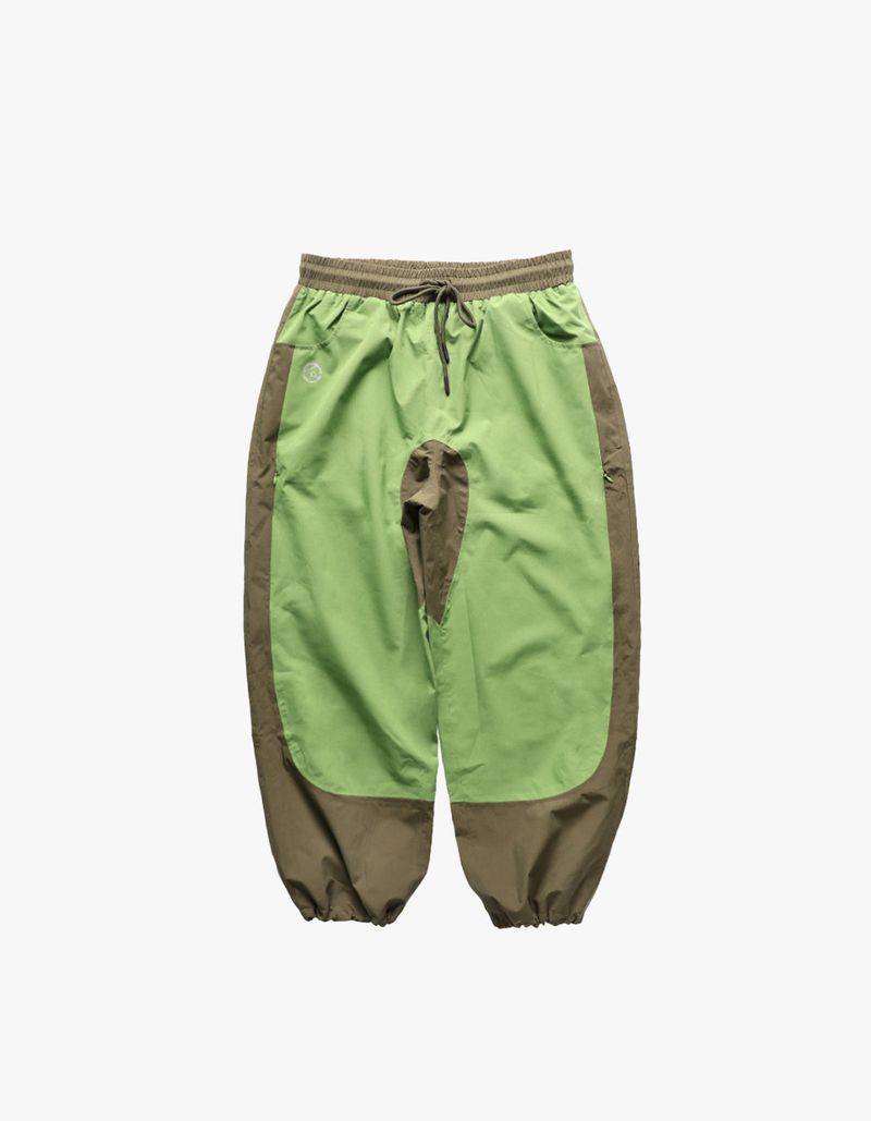 thewarld（ザワールド）の「Trekking panel pants green（Pants）」