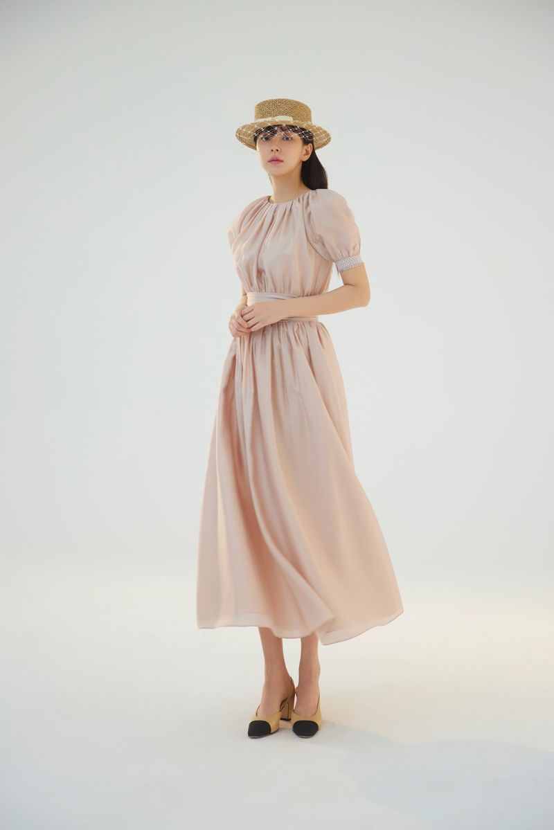 NO.4 DRESS - NUDE BEIGE