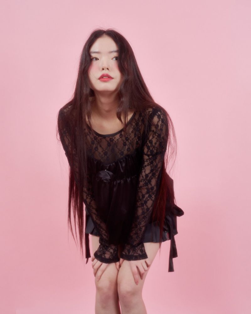 CORSAGE PUFF BLOUSE [BLACK]