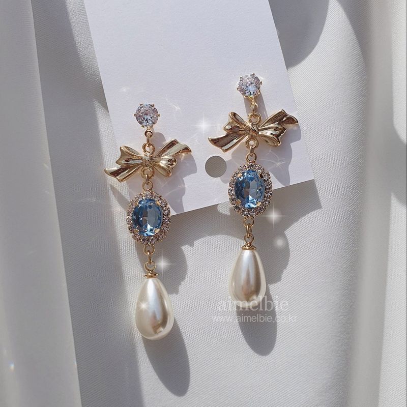 Belle Earring