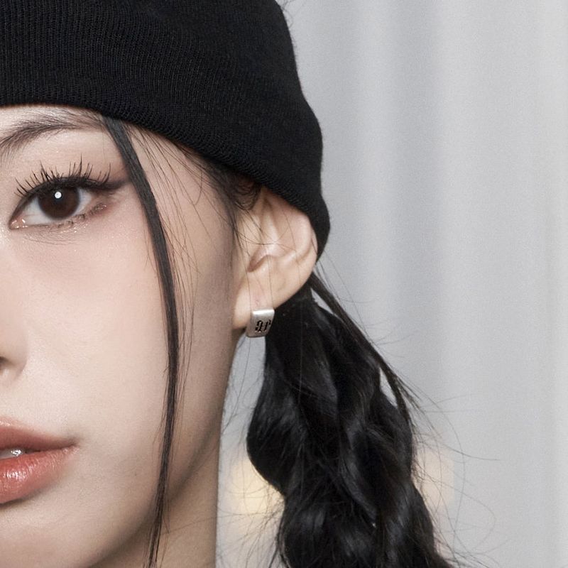 [Silver925] Black Engrave Clip Earrings