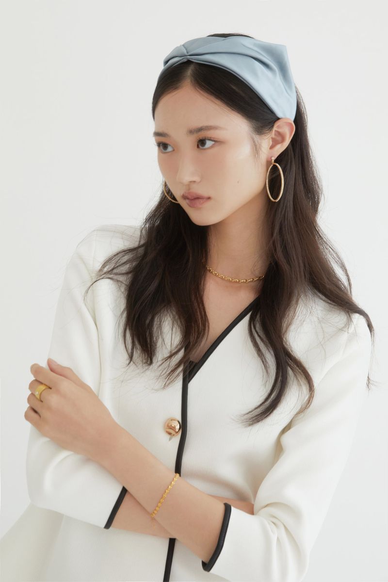 Glamour Wave Hoops