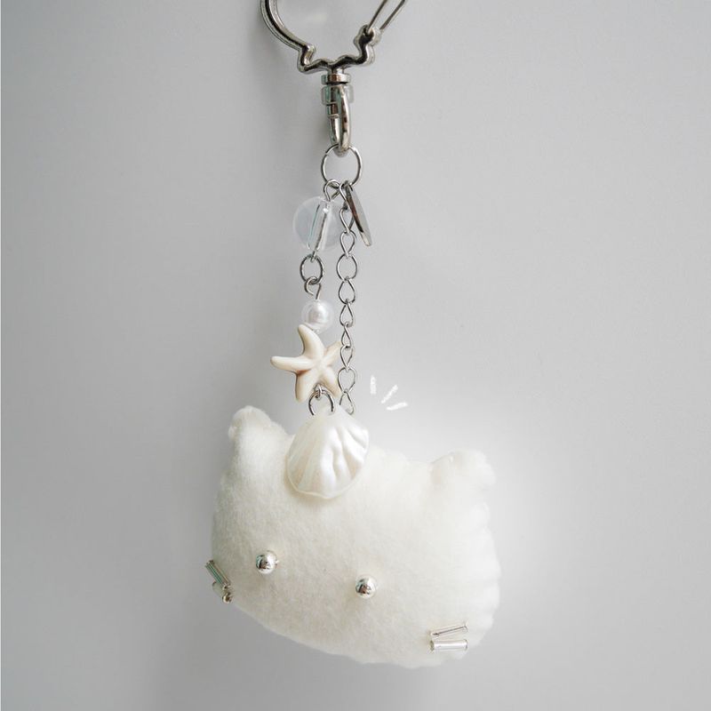 [soft keyring] seaside cat (ivory)