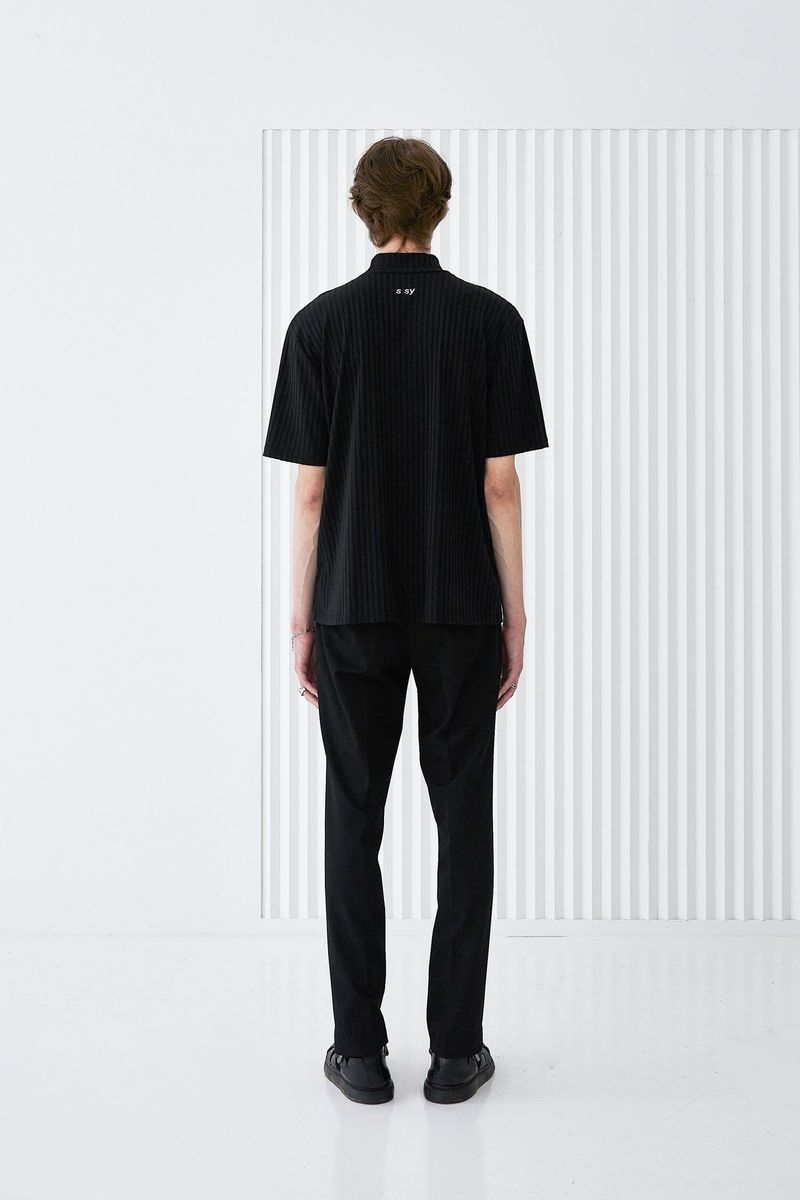 MOCK NECK HALF T-SHIRT BLACK