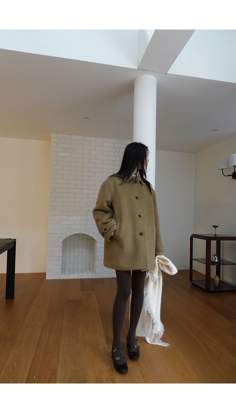 Brown tights