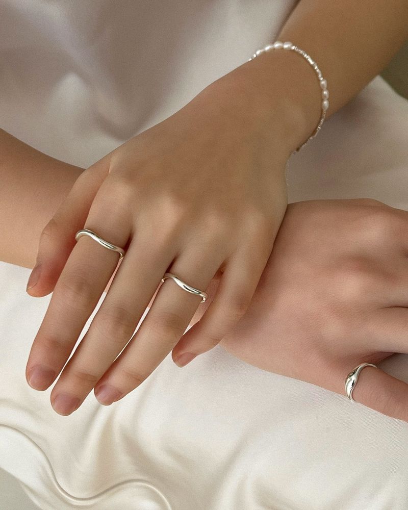 mattoi（マットゥア）の「ホースリング (シルバー) *1PCS（アクセサリー）」