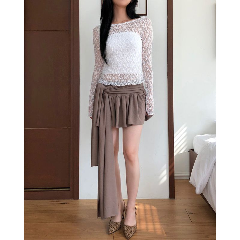 Karin Lace T