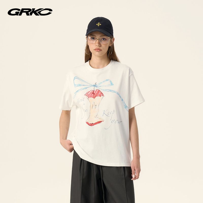 Relaxed T-shirt with an apple