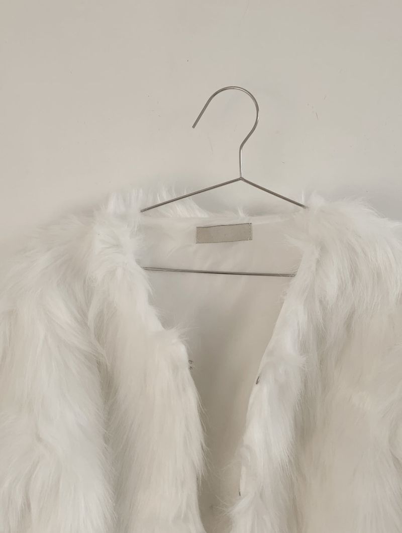 Uress Vintage Fur Jacket (White)