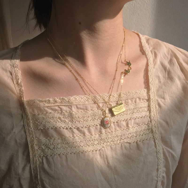 Pink rose necklace