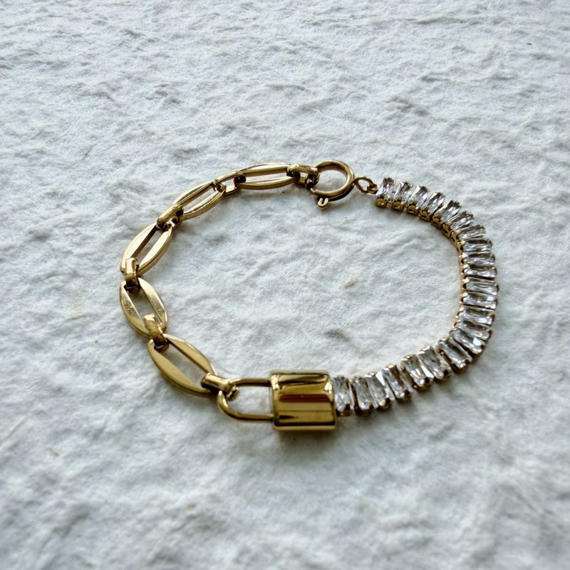 Lock Shine Bracelet