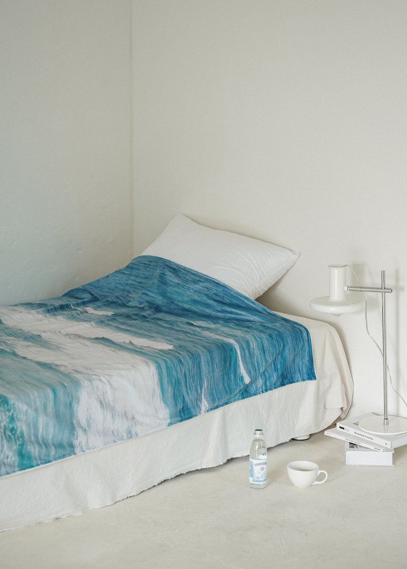 JEJU marine blue blanket - large