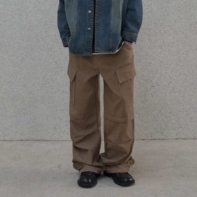GUBIN(グビン)の「スラックスカーゴパンツ - ベージュ(パンツ)」