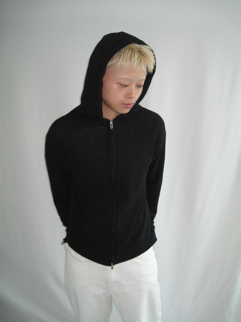 Slim Fit Finger Hole Ribbed Cropped Hood Zip-Up (2c)