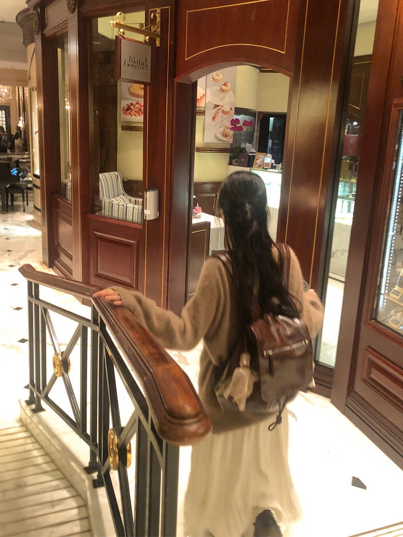 Classic bow bakcpack_chocolate brown