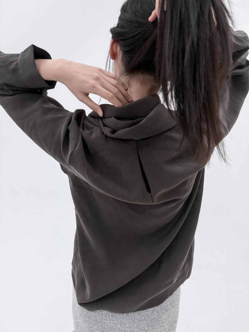 WOOHWA(ウファ)の「 MUFFLER BLEND BLOUSE(Tops)」