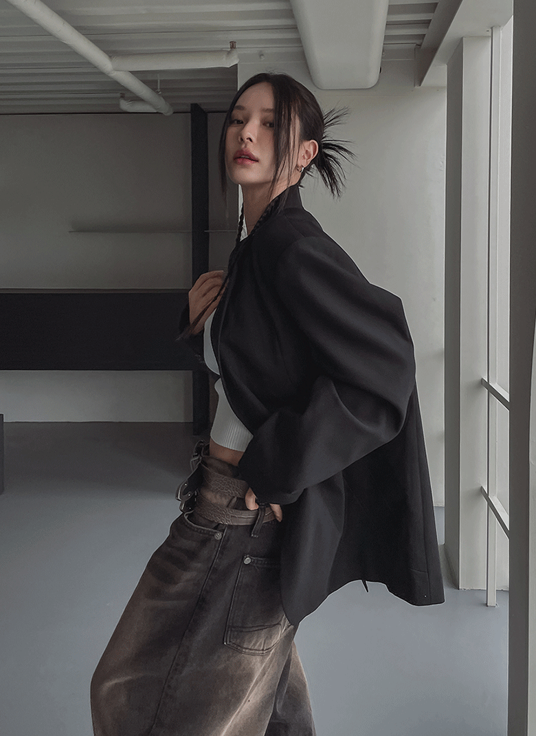 ULAN（ユレン）の「ポーリンミニマルシングルブレザー（ジャケット/アウター）」