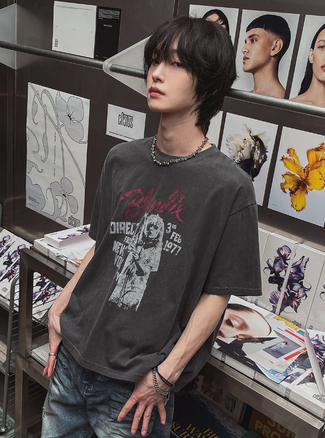 2PLAN（ツープラン）の「べロッドクロッププリントショートスリーブTシャツ（トップス）」