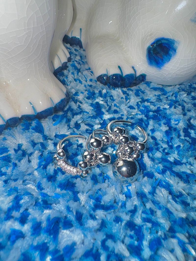Drop piercing ring