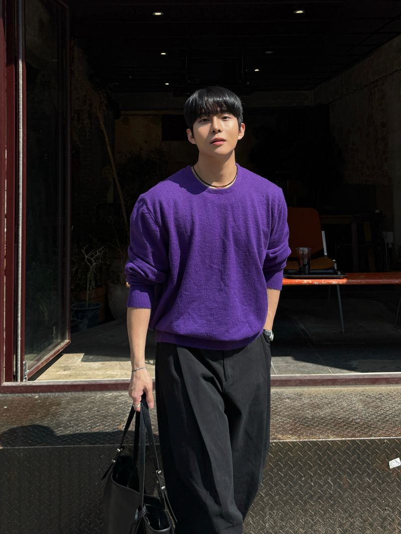Fade cooling round knitwear