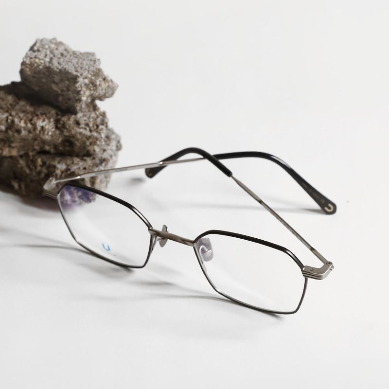 Knouun Square titanium glasses CODE. 101. B Sizzy Silver