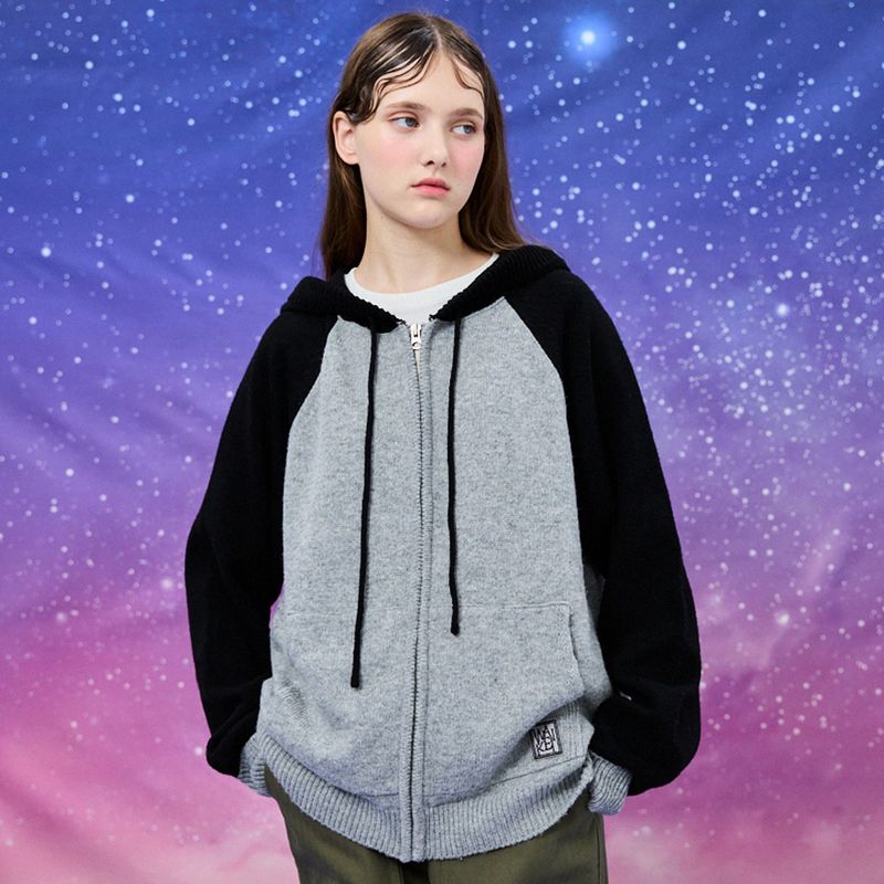 Raglan hood knit zipup