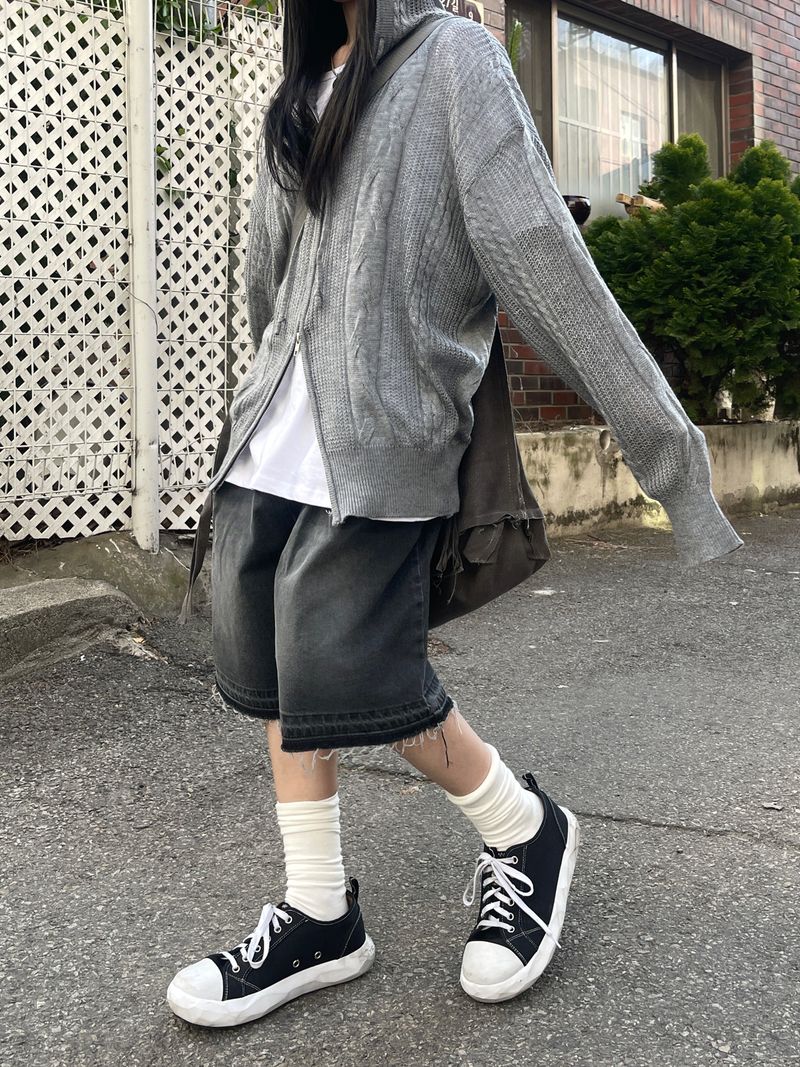Soda Pintuck Washing Bermuda Pants