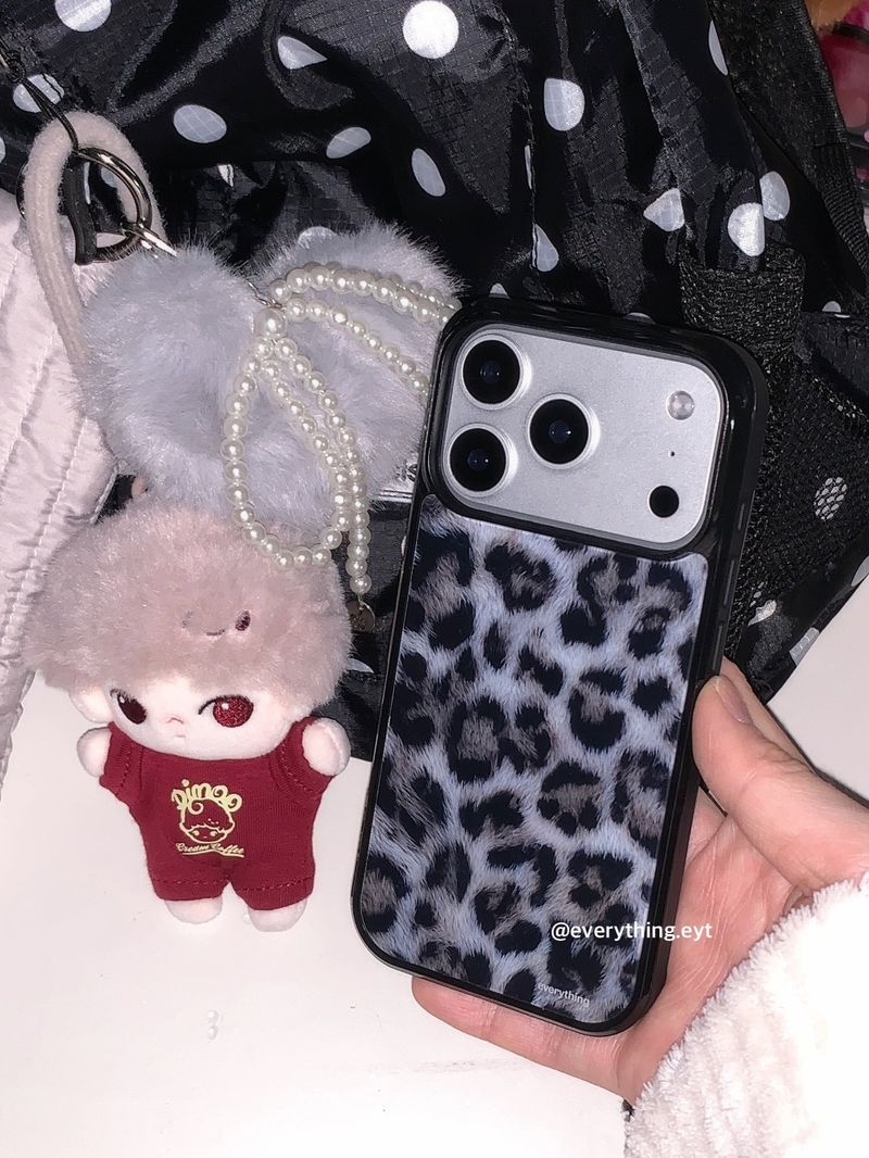 [glass] leopard fur case - grayish blue