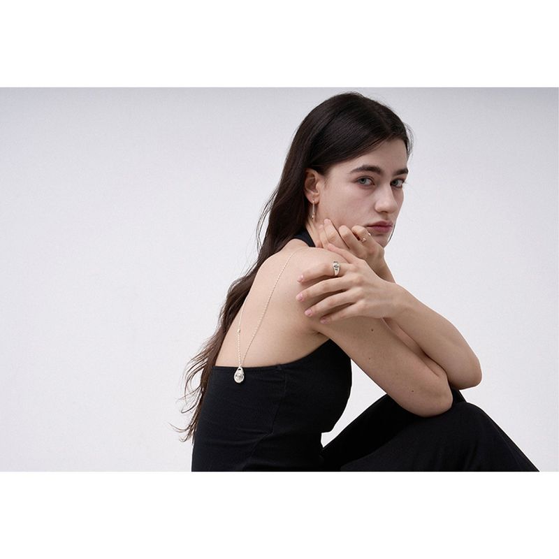 N.023/SHELL LONG CHAIN NECKLACE