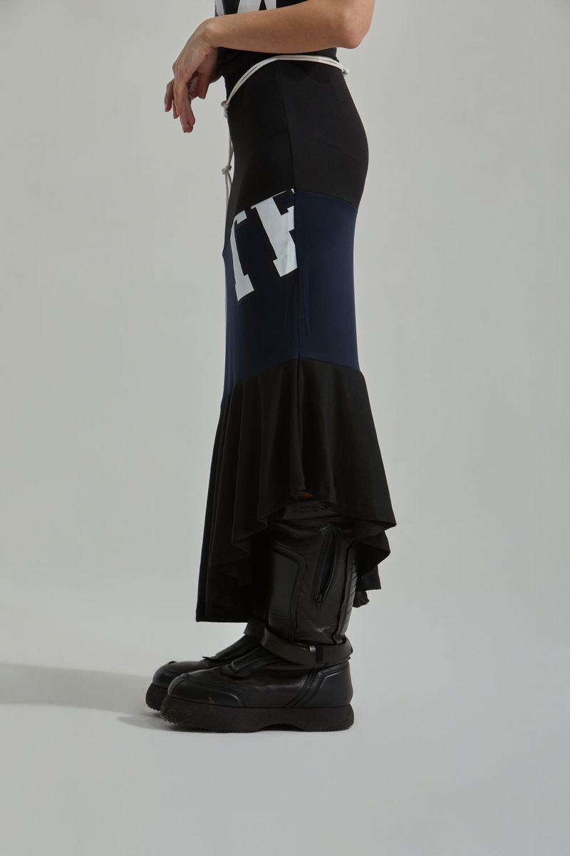 LEADER SLEEVELESS TOP