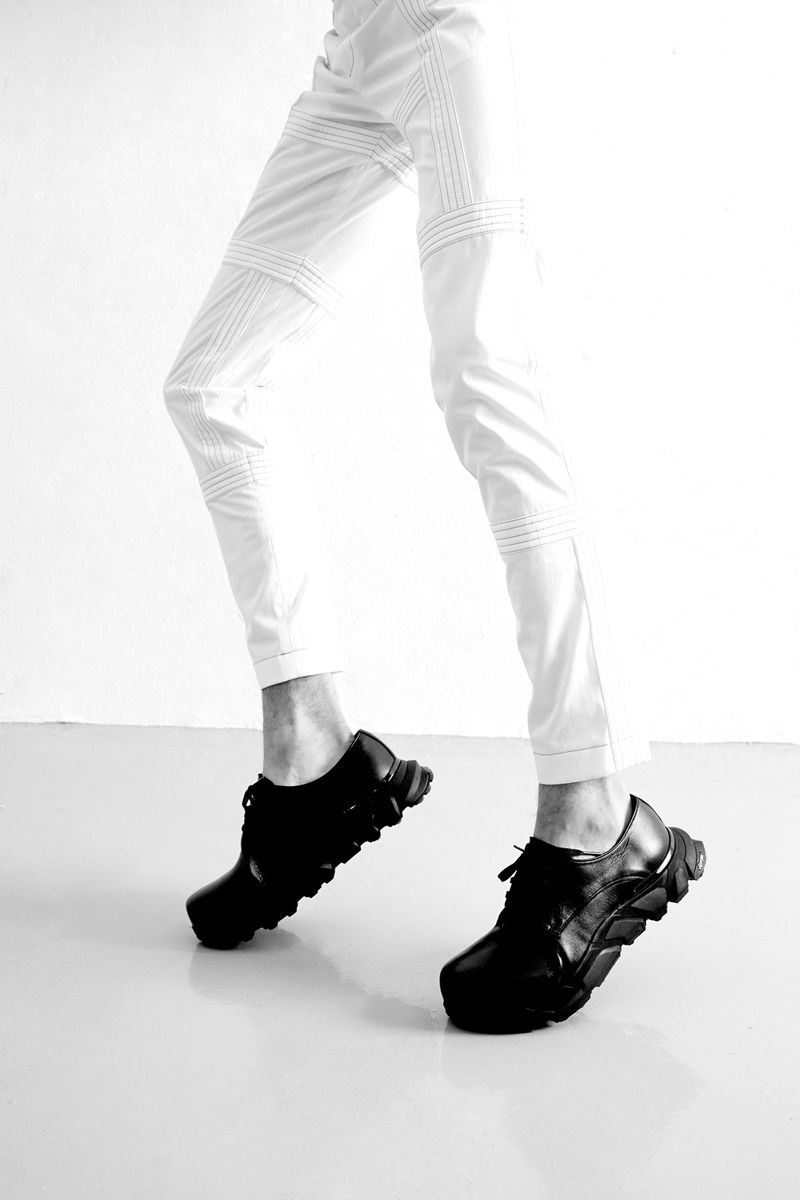 【MADE】Uto2, Black(Matt)